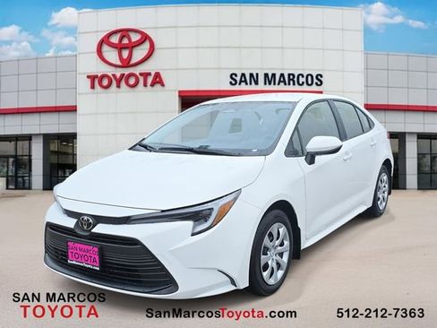 New 2026 Toyota Corolla LE image 1