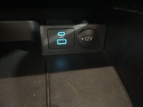 Used 2023 Ford Escape Active image 16