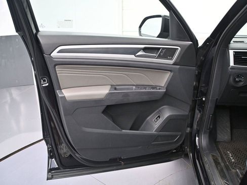 Used 2021 Volkswagen Atlas Cross Sport SEL Premium R-Line AWD/4WD image 9