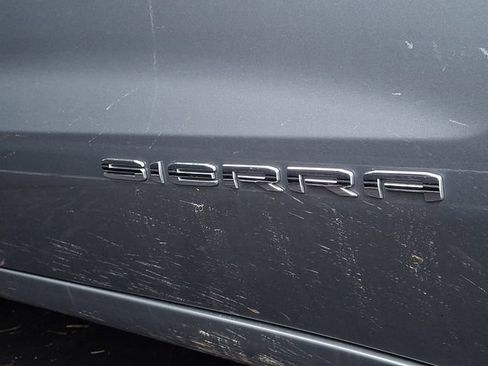Used 2025 GMC Sierra 1500 SLT AWD/4WD image 8