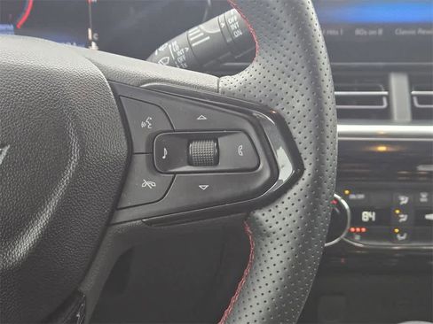 Used 2024 Chevrolet Trax RS image 11