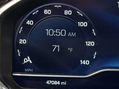 Used 2022 Chevrolet Silverado 1500 LT image 15