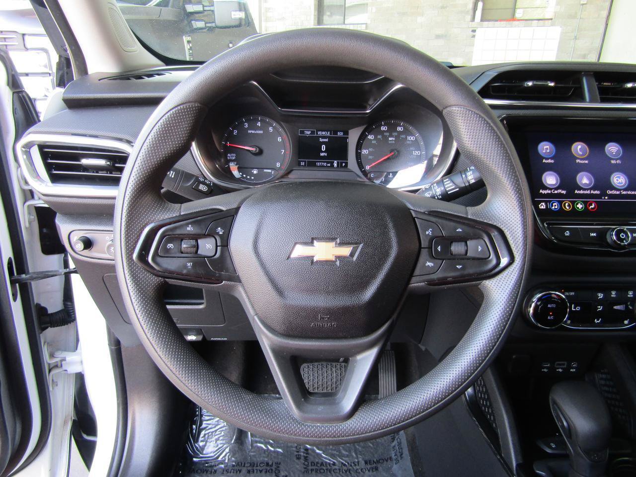 Used 2021 Chevrolet TrailBlazer LT w/ Convenience Package FWD image 13