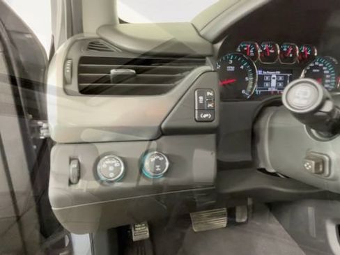 Used 2020 Chevrolet Tahoe LT AWD/4WD image 24
