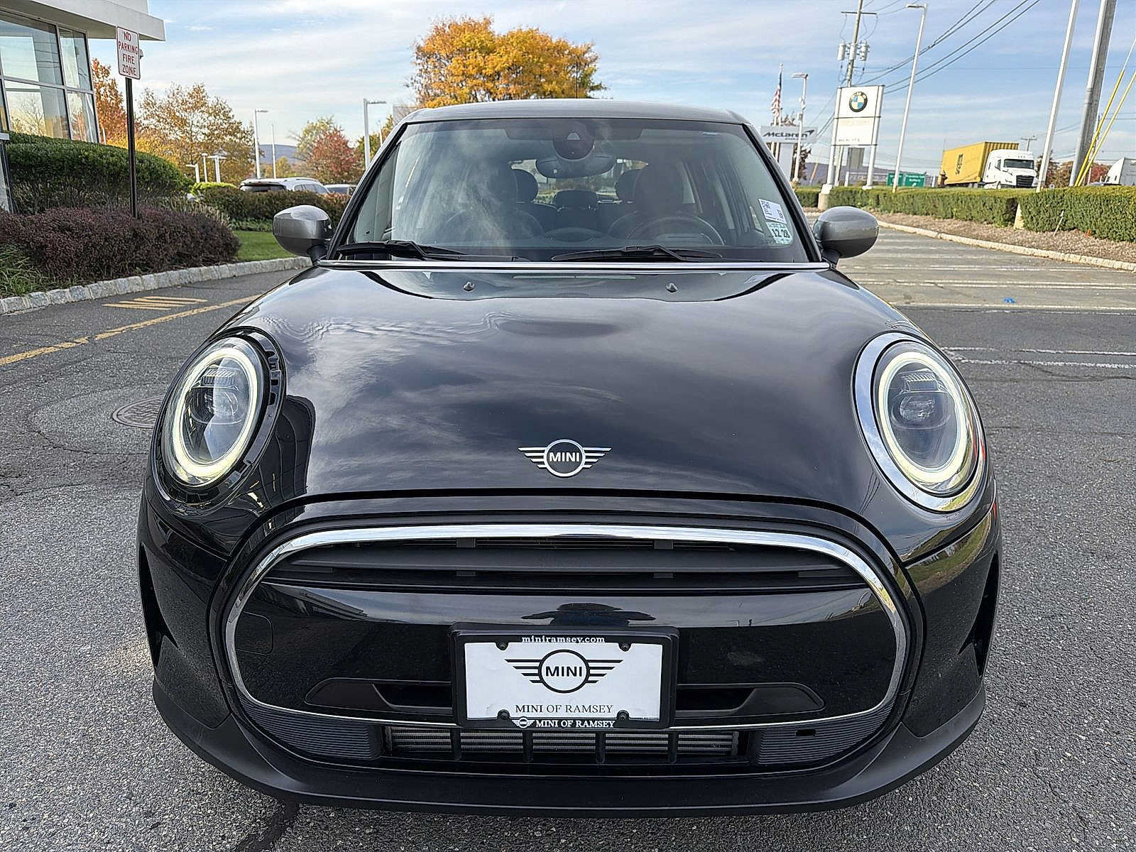 Used 2024 MINI Cooper 4-Door Hardtop FWD image 14