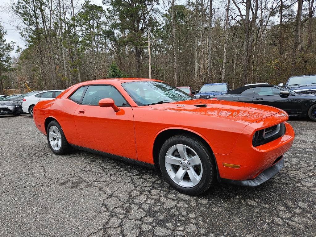 Used 2010 Dodge Challenger R/T RWD image 14