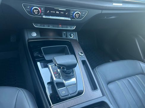 Used 2023 Audi Q5 2.0T Premium w/ Convenience Package image 56