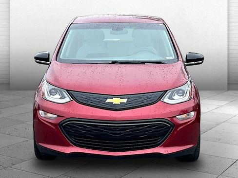 Used 2021 Chevrolet Bolt LT image 2