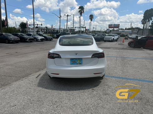 Used 2020 Tesla Model 3 Standard Range Plus RWD image 13