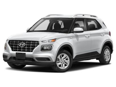 Used 2022 Hyundai Venue SEL w/ Cargo Package