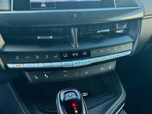 Used 2022 Cadillac CT4 V Blackwing w/ Carbon Fiber 1 Package image 15