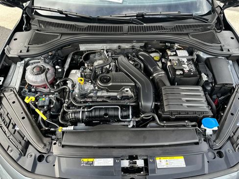 Used 2025 Volkswagen Jetta Sport FWD image 28
