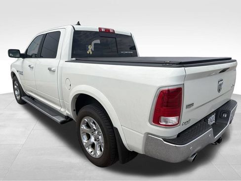 Used 2017 RAM 1500 Laramie w/ Convenience Group AWD/4WD image 23