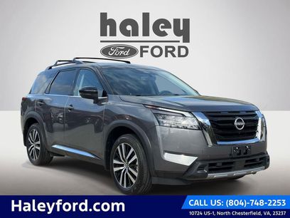 Used 2023 Nissan Pathfinder Platinum