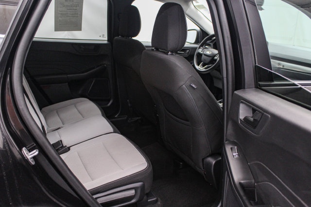 Certified 2025 Ford Escape Active AWD/4WD image 16