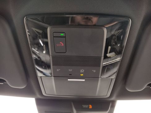 New 2026 Mitsubishi Outlander LE AWD/4WD image 23