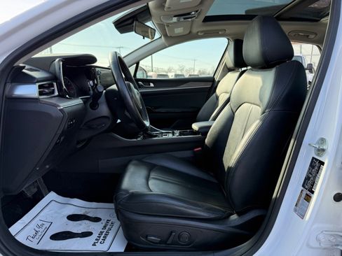 Used 2023 Kia K5 EX image 10