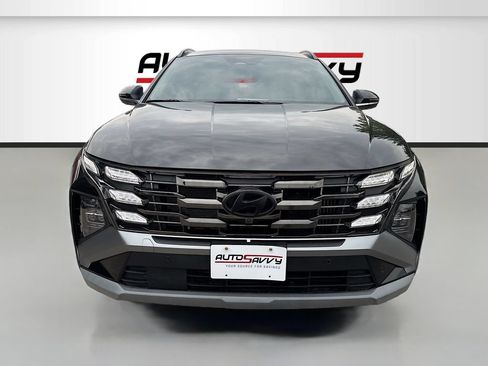 Used 2026 Hyundai Tucson Limited AWD/4WD image 2