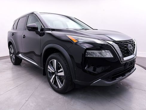 Used 2023 Nissan Rogue SL w/ SL Premium Package FWD image 12