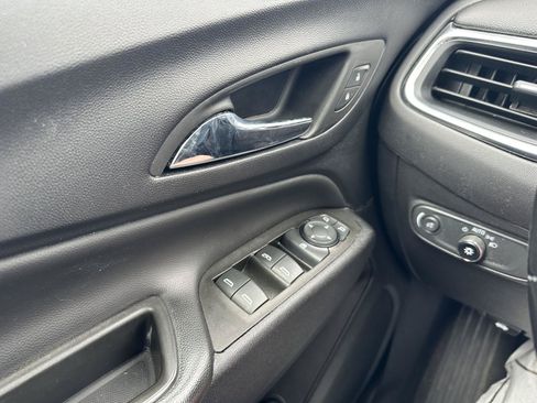 Used 2023 Chevrolet Equinox LT FWD image 52