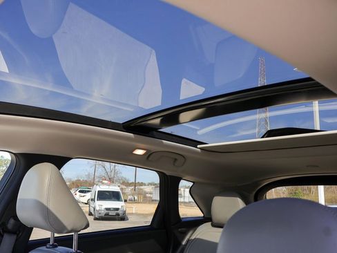 Used 2023 INFINITI QX50 Luxe image 11