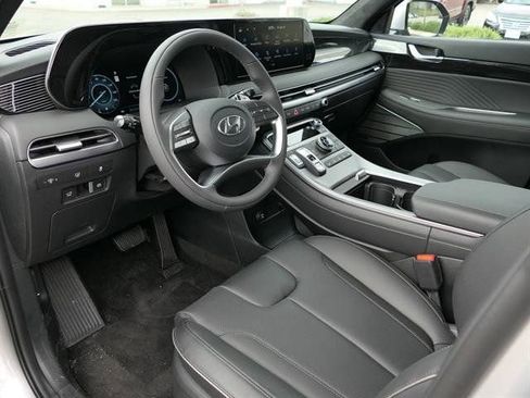 New 2025 Hyundai Palisade Calligraphy AWD/4WD image 11