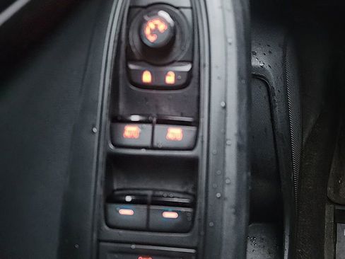 Used 2019 Subaru Impreza 2.0i w/ Eyesight image 12