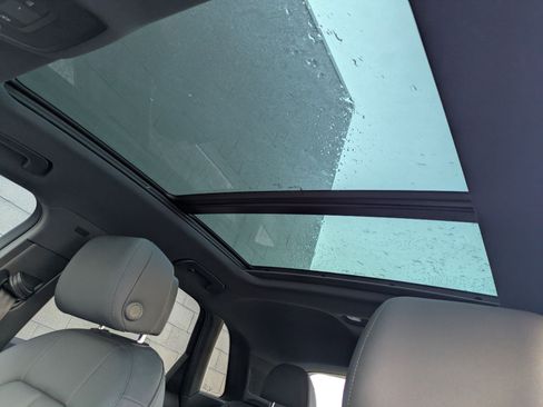 Used 2023 Audi Q3 2.0T Premium w/ Convenience Package image 20