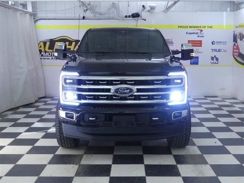 Used 2024 Ford F350 Platinum AWD/4WD image 2