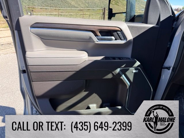 Used 2024 Chevrolet Silverado 1500 LT Trail Boss w/ Convenience Package II AWD/4WD image 13