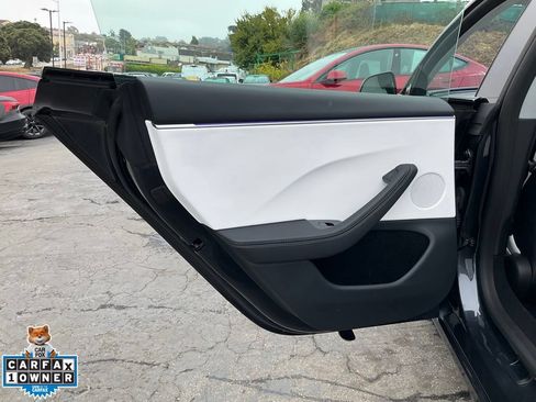 Used 2024 Tesla Model 3 Performance AWD/4WD image 38