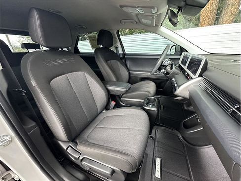 Used 2024 Hyundai Ioniq 5 SE AWD/4WD image 4