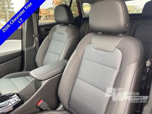 New 2026 Chevrolet Trax LT w/ Driver Confidence Package image 9