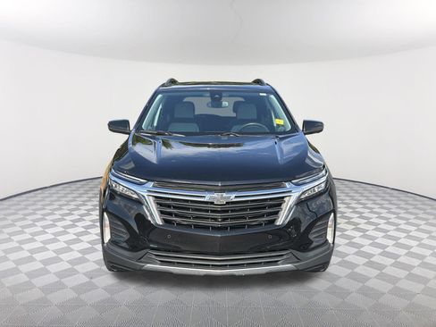 Used 2022 Chevrolet Equinox LT FWD image 2