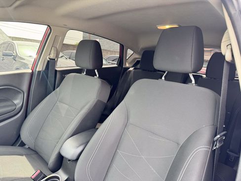 Used 2016 Ford Fiesta SE FWD image 38