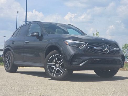 Certified 2026 Mercedes-Benz GLC 300 4MATIC image 2