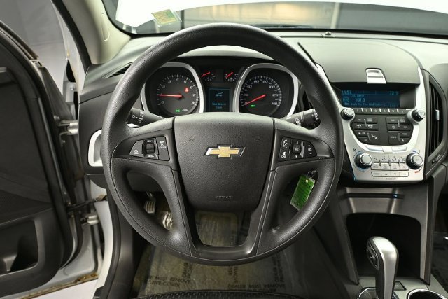 Used 2014 Chevrolet Equinox LS AWD/4WD image 19