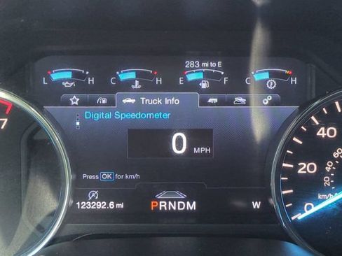 Used 2019 Ford F150 Platinum w/ Equipment Group 701A Luxury AWD/4WD image 24