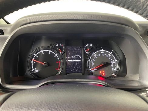 Used 2023 Toyota 4Runner SR5 Premium w/ Moonroof Package image 5