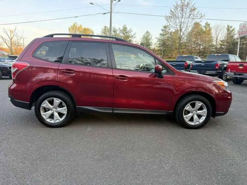 Used 2015 Subaru Forester 2.5i Premium AWD/4WD image 8