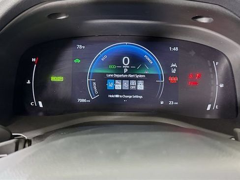 Used 2026 Toyota Camry SE FWD image 12