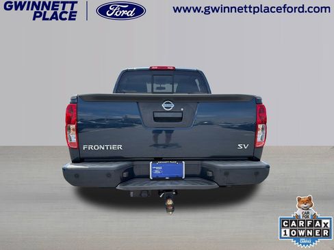 Used 2020 Nissan Frontier SV RWD image 6