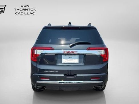 Used 2021 GMC Acadia Denali w/ Denali Technology Package FWD image 4