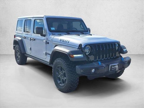 Used 2023 Jeep Wrangler Unlimited image 3