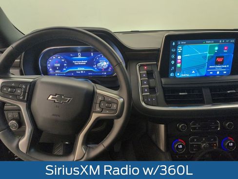 Used 2023 Chevrolet Suburban Z71 w/ Luxury Package AWD/4WD image 22