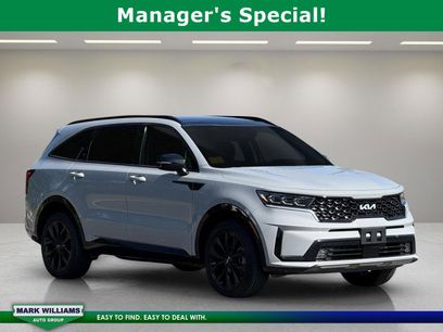 Used 2023 Kia Sorento SX