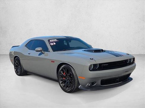 Used 2023 Dodge Challenger R/T Scat Pack w/ Plus Package image 3