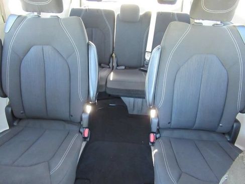 Certified 2023 Chrysler Voyager LX FWD image 16