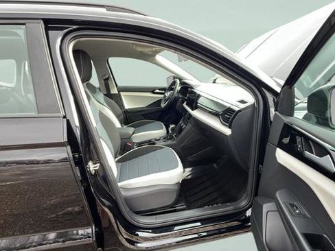 New 2026 Volkswagen Taos S image 22