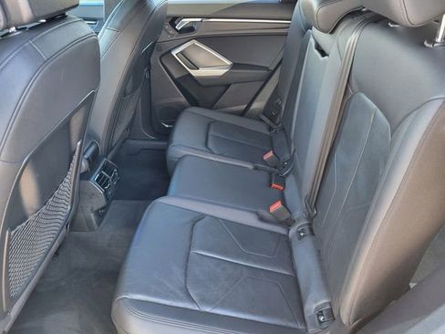 Used 2020 Audi Q3 2.0T Premium Plus w/ Premium Plus Package image 14